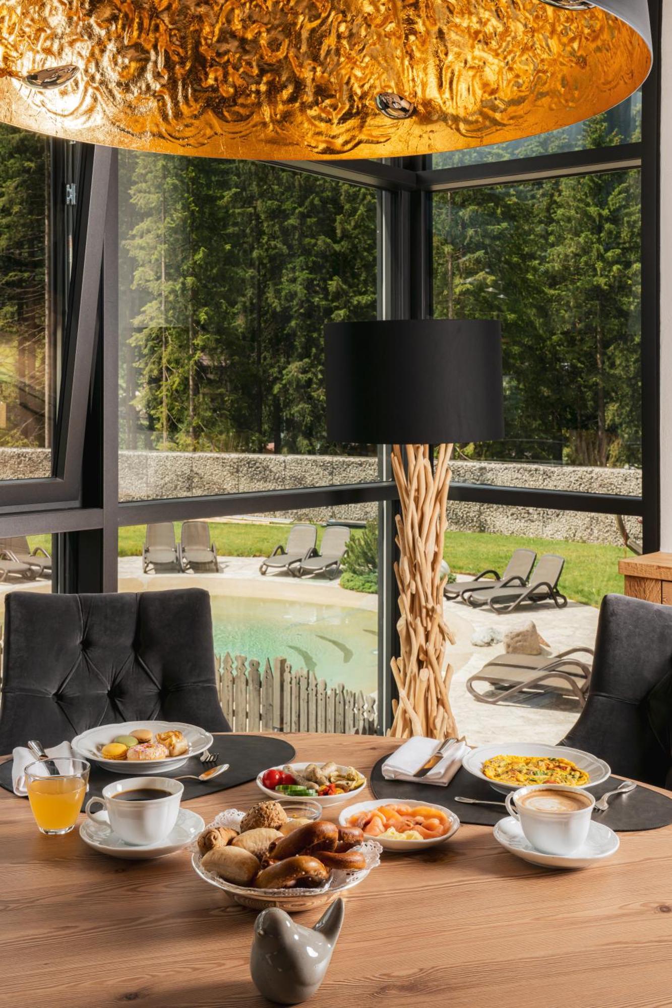 Croce Bianca Leisure & Spa Hotel Canazei Kültér fotó