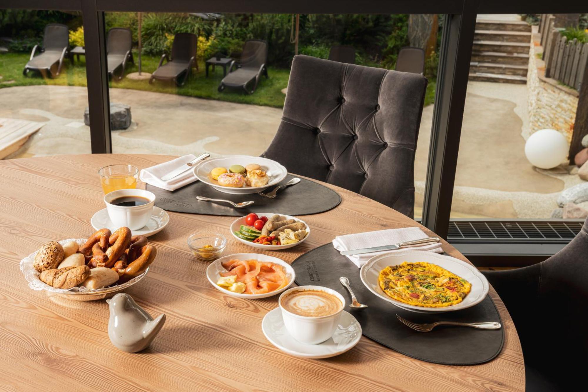 Croce Bianca Leisure & Spa Hotel Canazei Kültér fotó