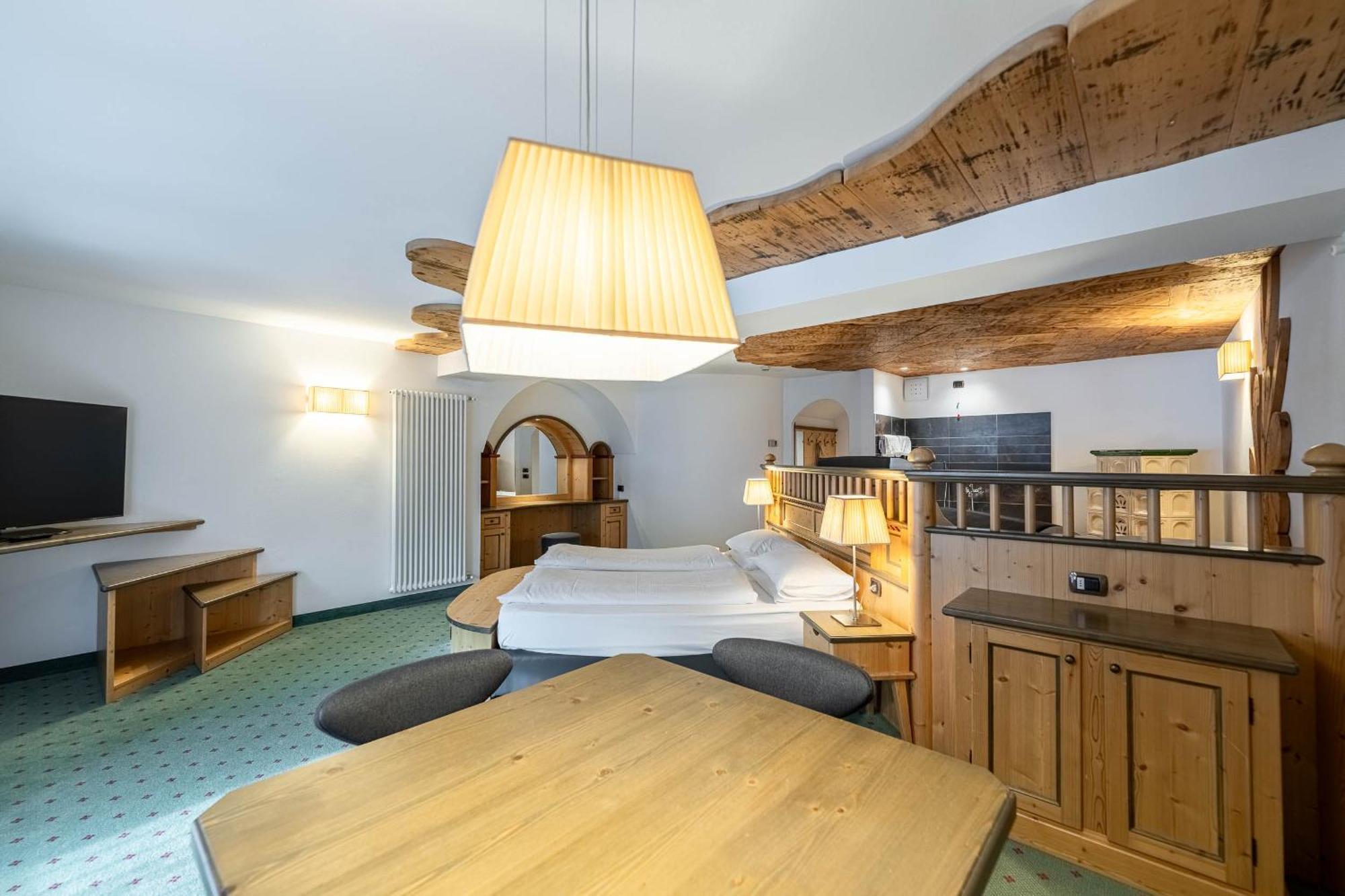 Croce Bianca Leisure & Spa Hotel Canazei Kültér fotó