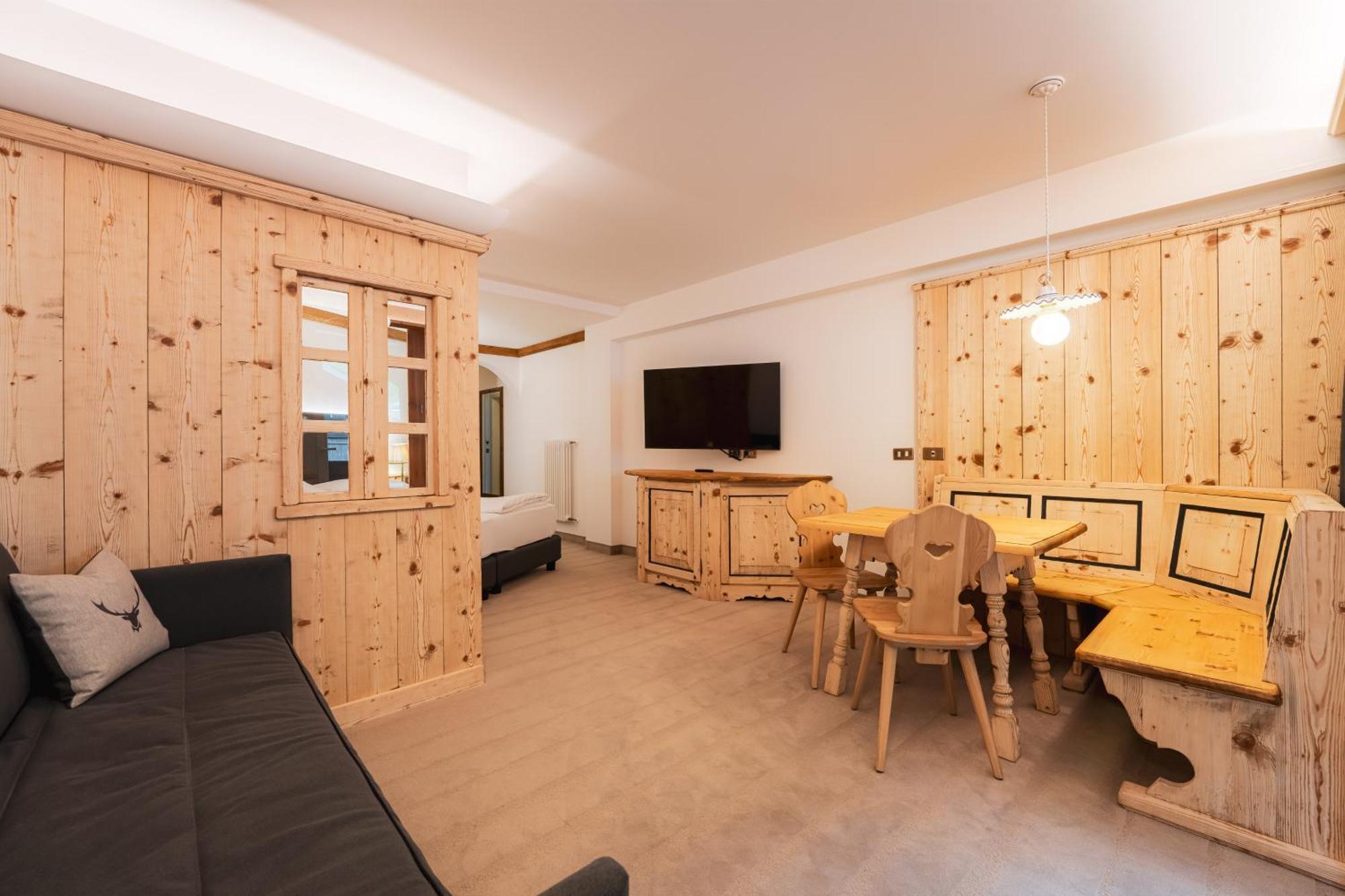 Croce Bianca Leisure & Spa Hotel Canazei Kültér fotó